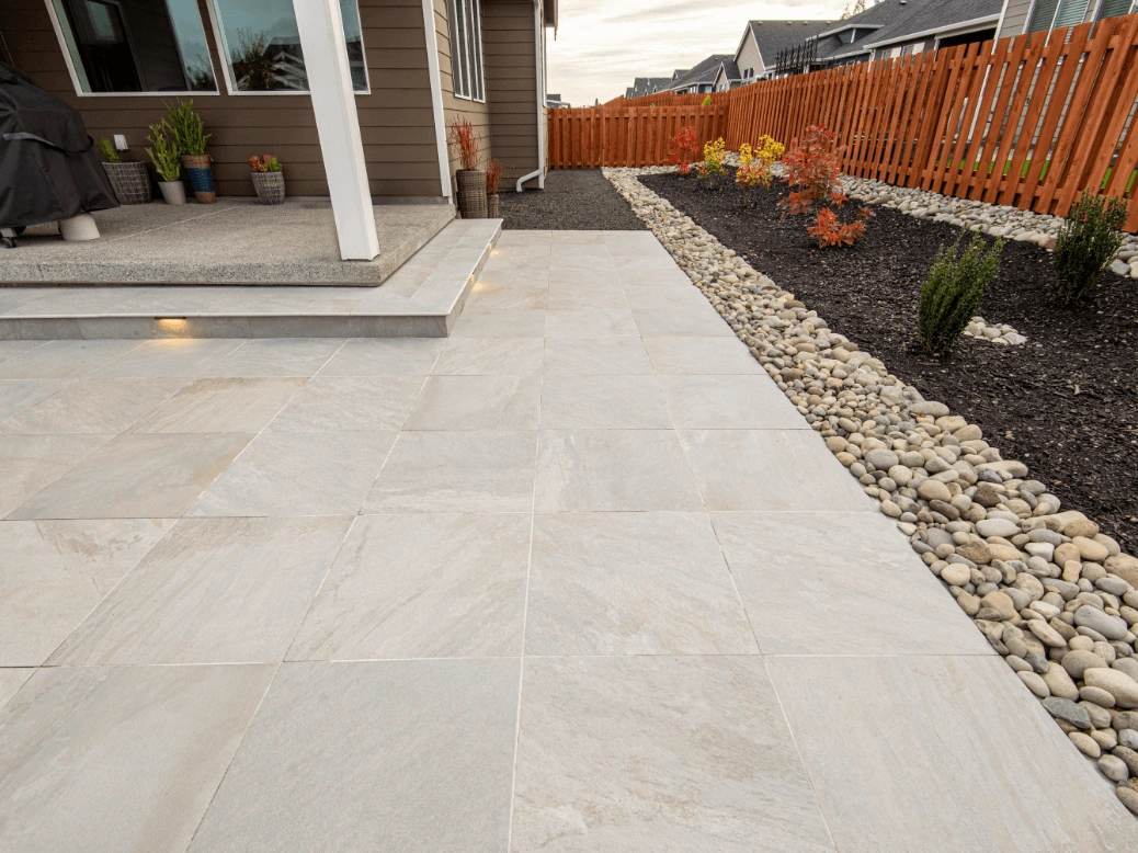 Elis Lacey 2024 120 3@2x