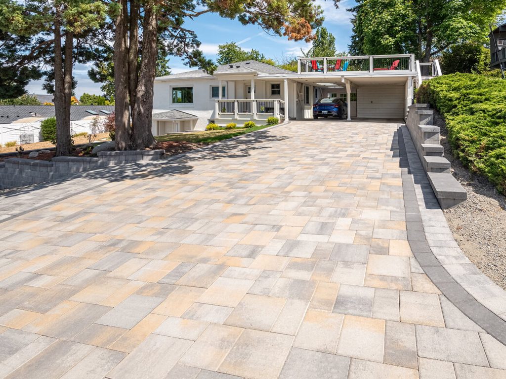 walkways and driveways Silverdale paver surface