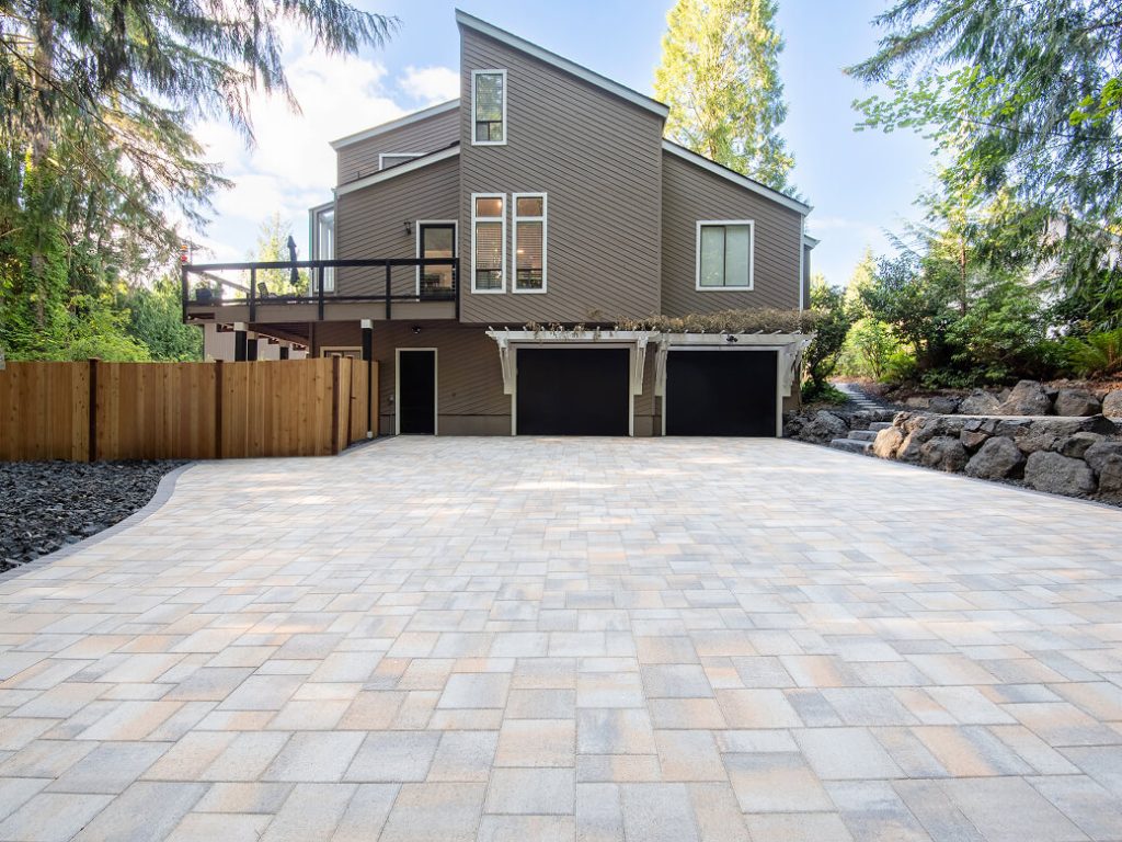 walkways and driveways Vashon Island paver surface