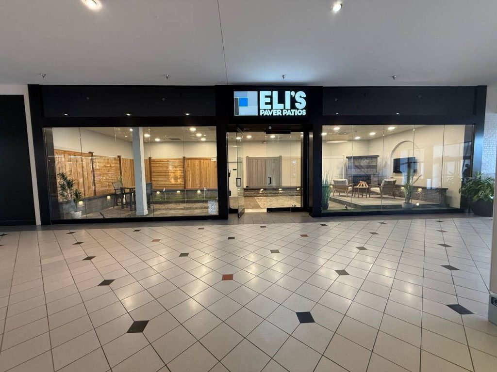 Vancouver Mall is open!